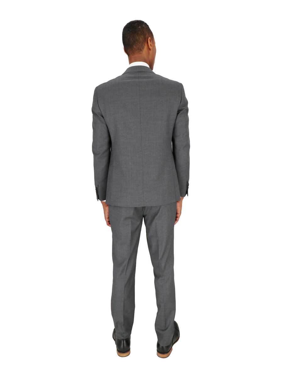 traje de dos piezas de corte entallado