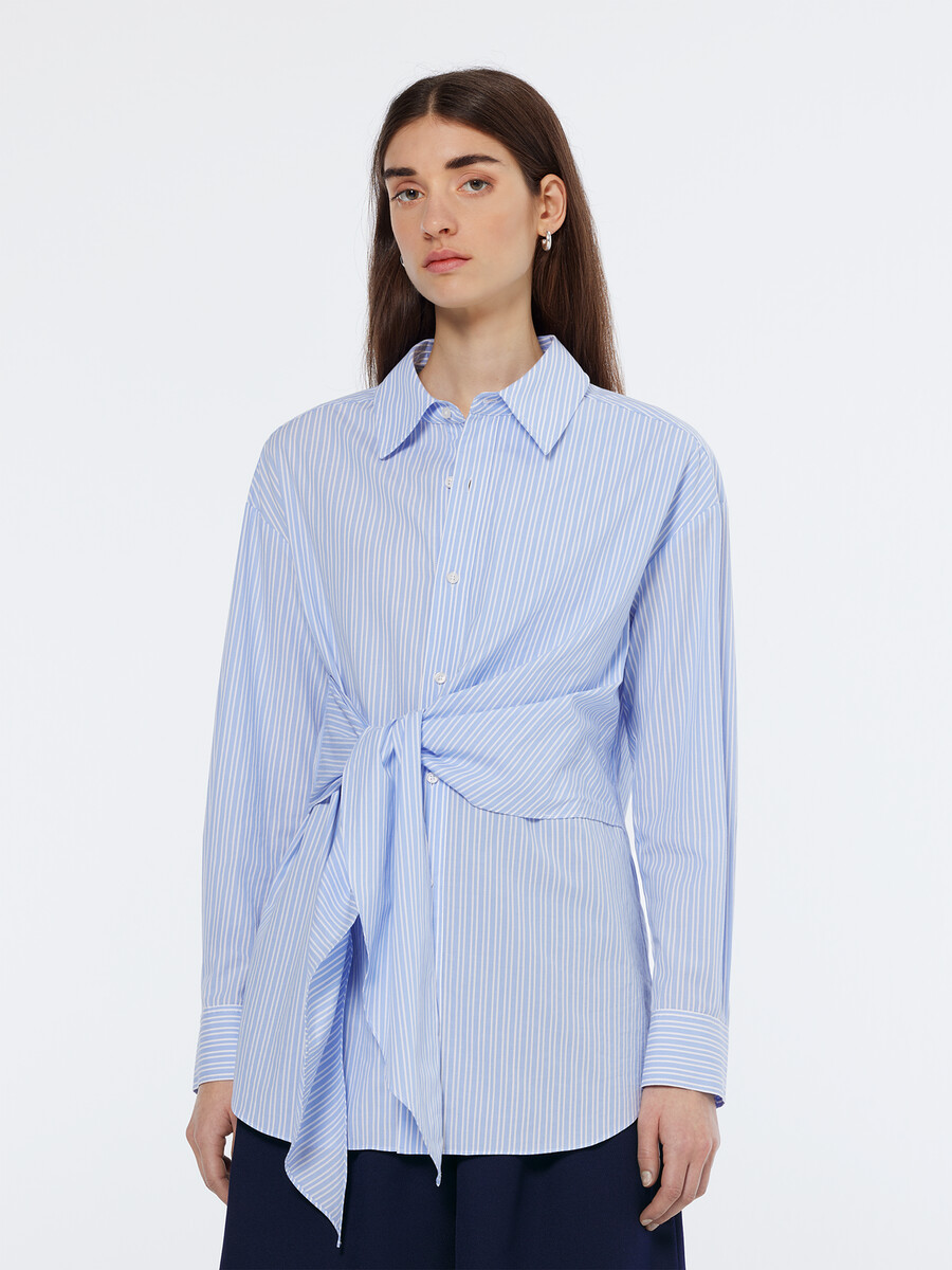 camisa de rayas anudada