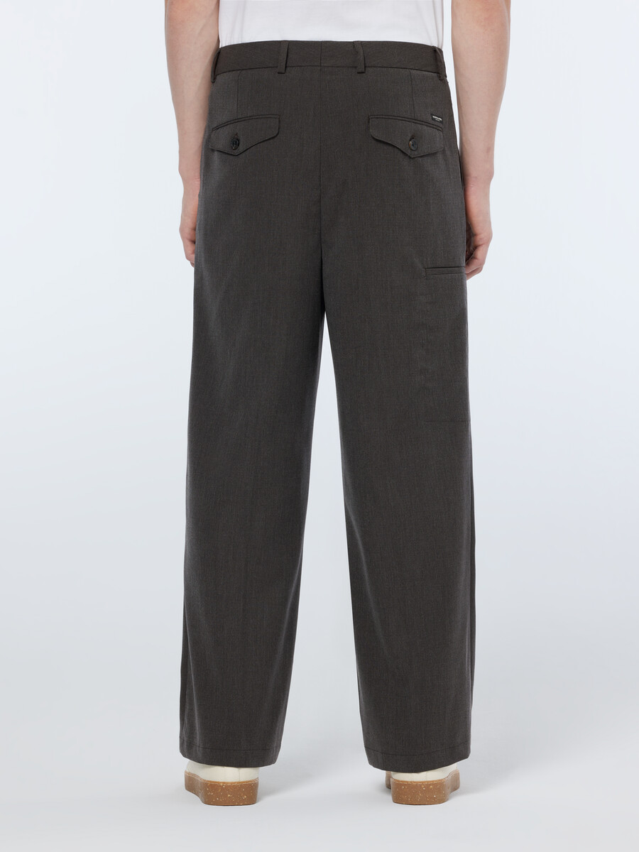 pantalón chino melange de corte ancho con detalle de bolsillo