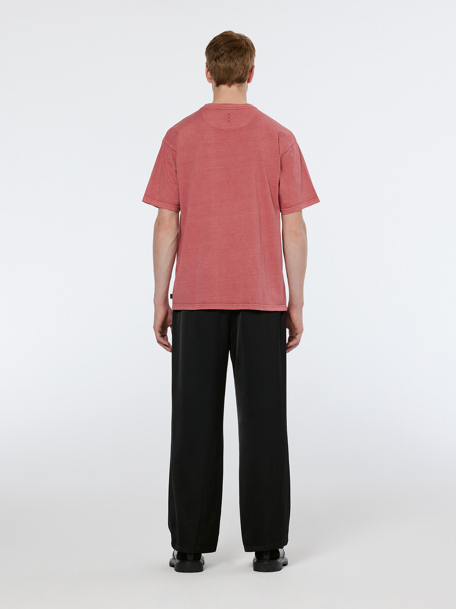 camiseta de corte relajado teñida en prenda