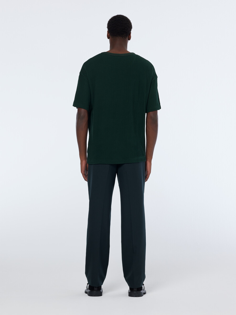 camiseta holgada estructurada