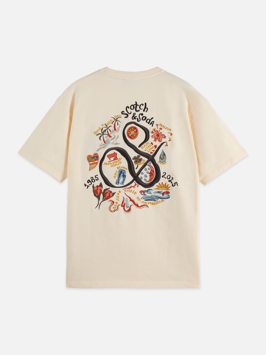 camiseta bordada de corte relajado del 40.º aniversario
