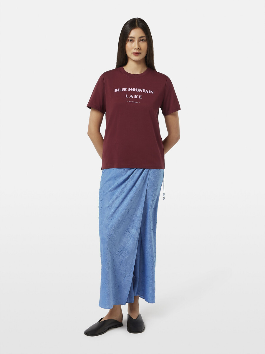 camiseta de corte regular del lago blue mountain